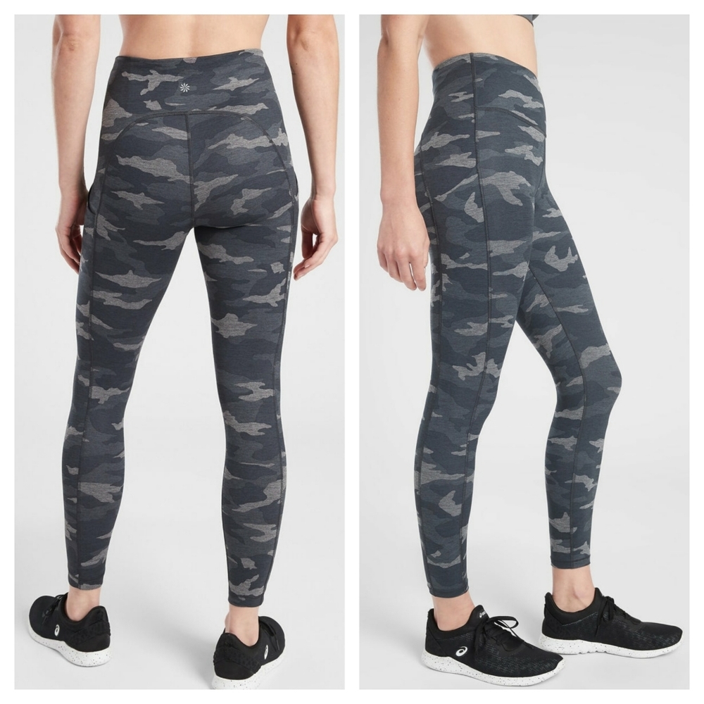 Athleta Ultimate Stash Pocket Camo 7/8 Tight, Heather Grey